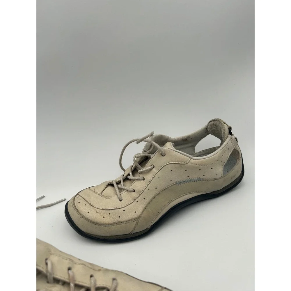 ECCO Receptor Womens Walking Shoes Size 38 US 7-7.5 Beige Leather Cutout Sneaker - Picture 2 of 7